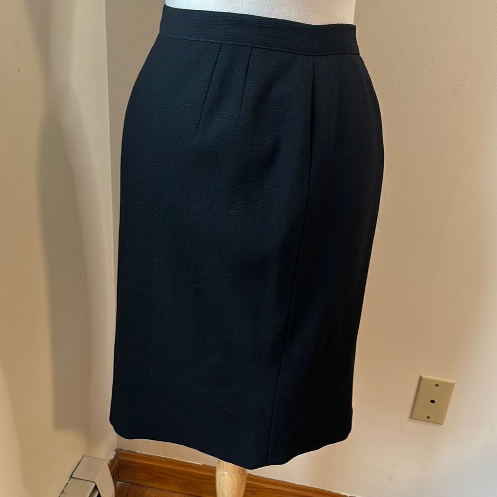 Giorgio Armani le Collezioni wool pencil skirt in black size 14